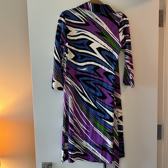 Diane Von Furstenberg for Neiman Marcus. Justin Wrap Dress 3/4 length sleeves 10 - Picture 10 of 16
